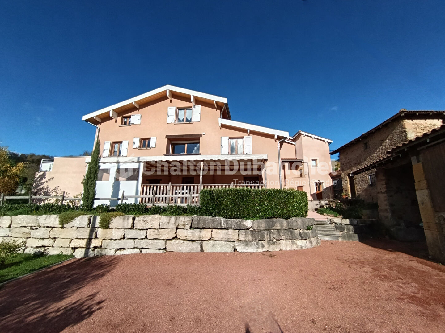 Agence immobilière de COMBE Aurélien - Agent Commercial