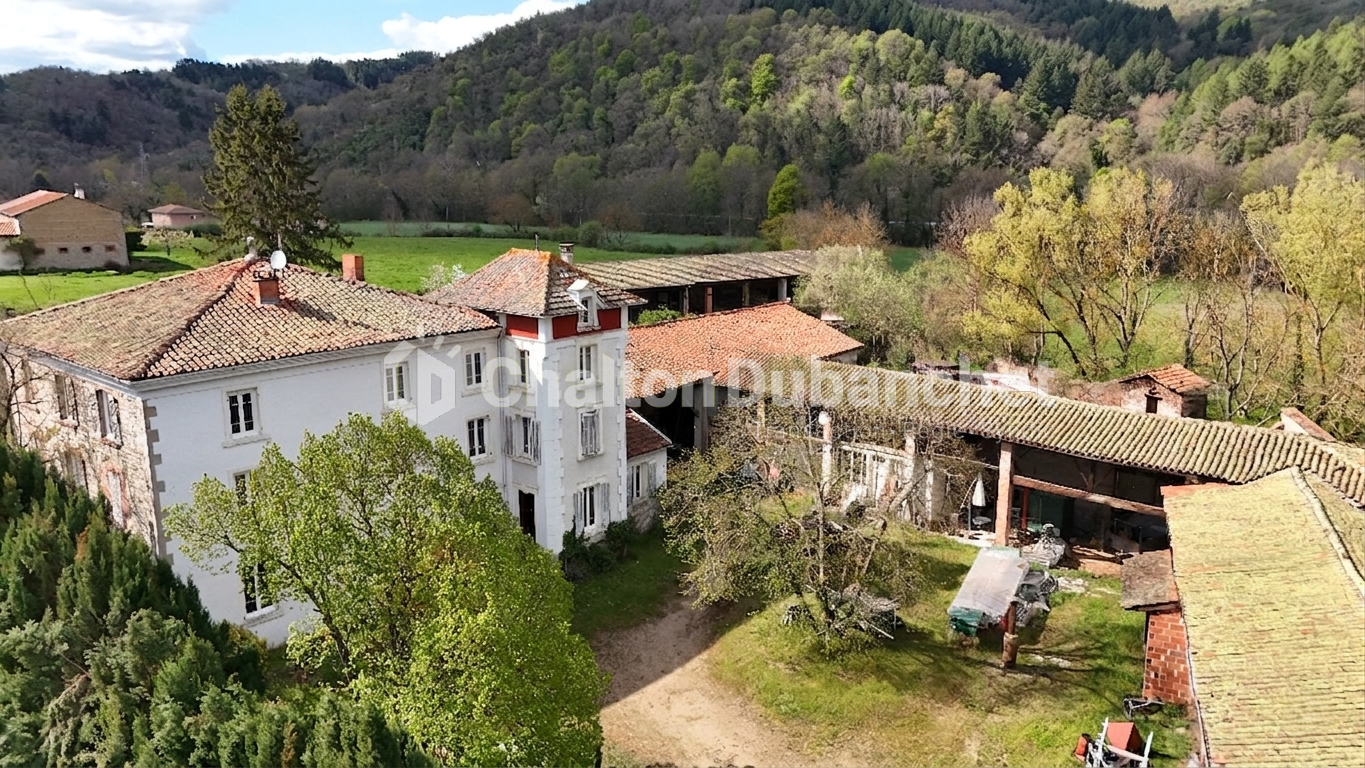 Agence immobilière de COMBE Aurélien - Agent Commercial