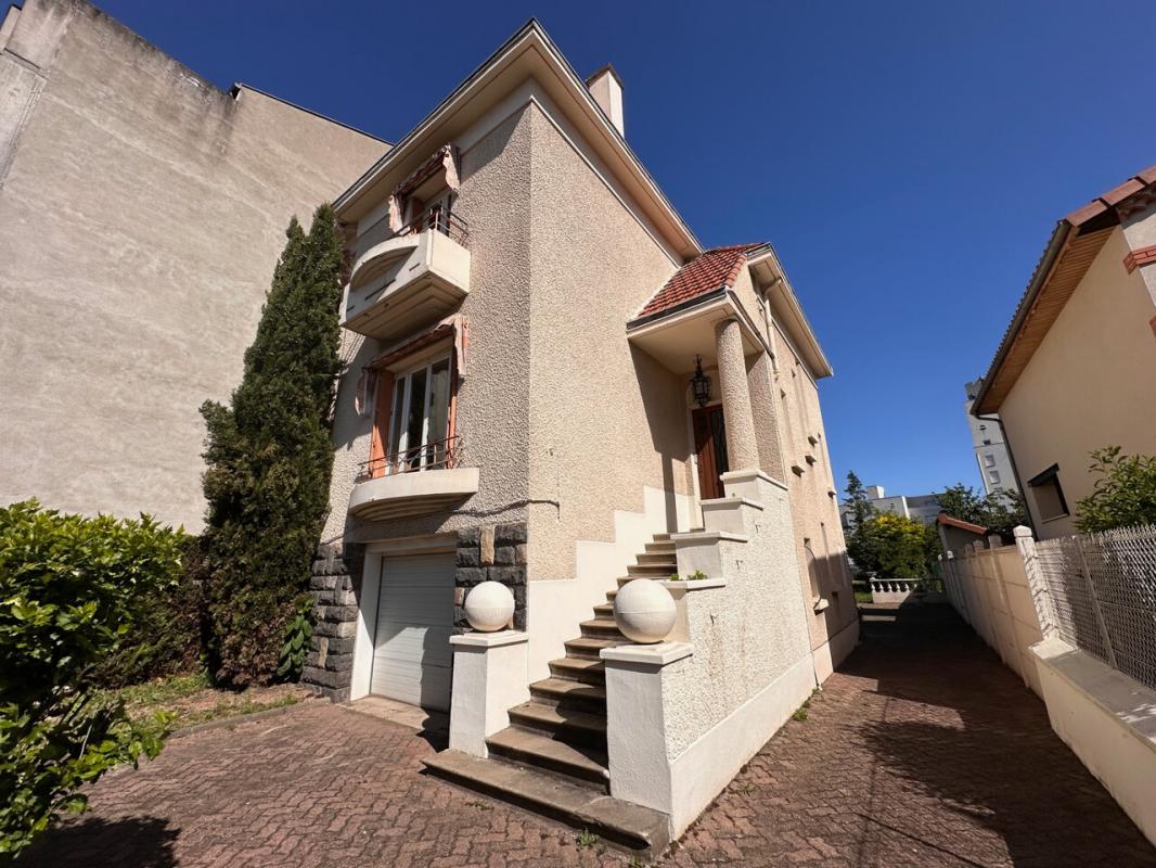 Agence immobilière de AGENCE DU PARC