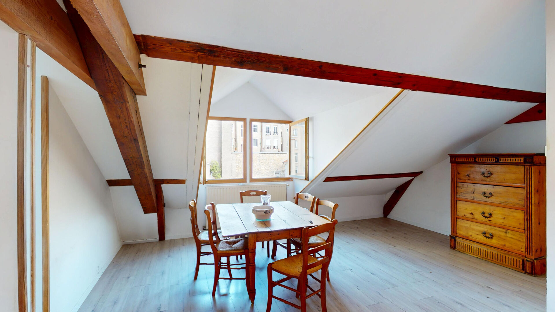 Agence immobilière de MARC VERNIER IMMOBILIER BESANCON