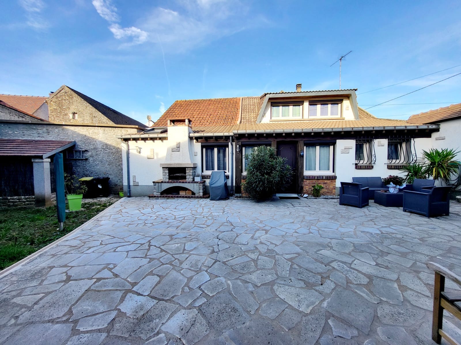 Agence immobilière de Mélanie Aboula