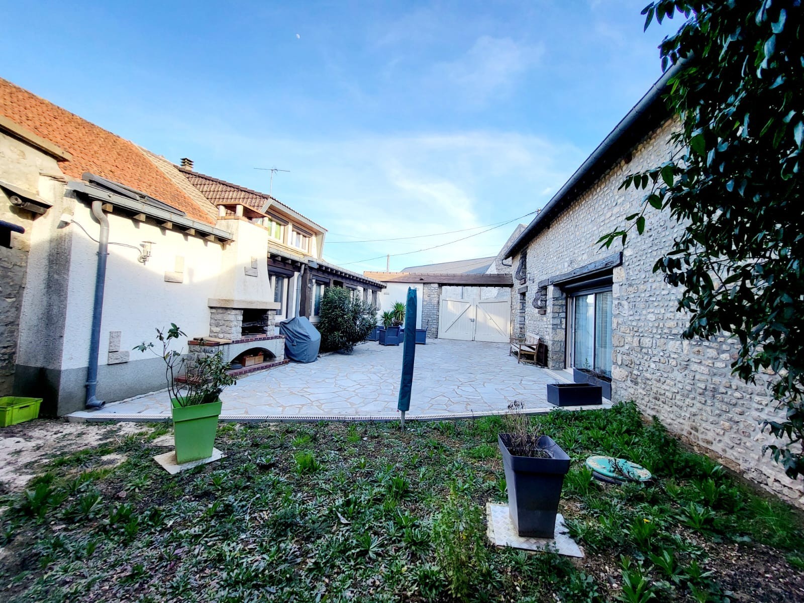 Agence immobilière de Mélanie Aboula