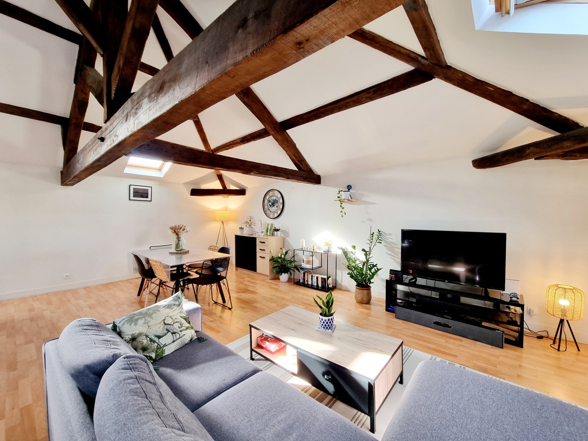 Agence immobilière de Mélanie Aboula