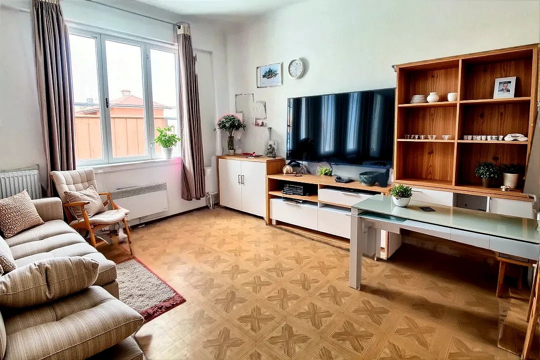 Agence immobilière de BARRESI IMMOBILIER 