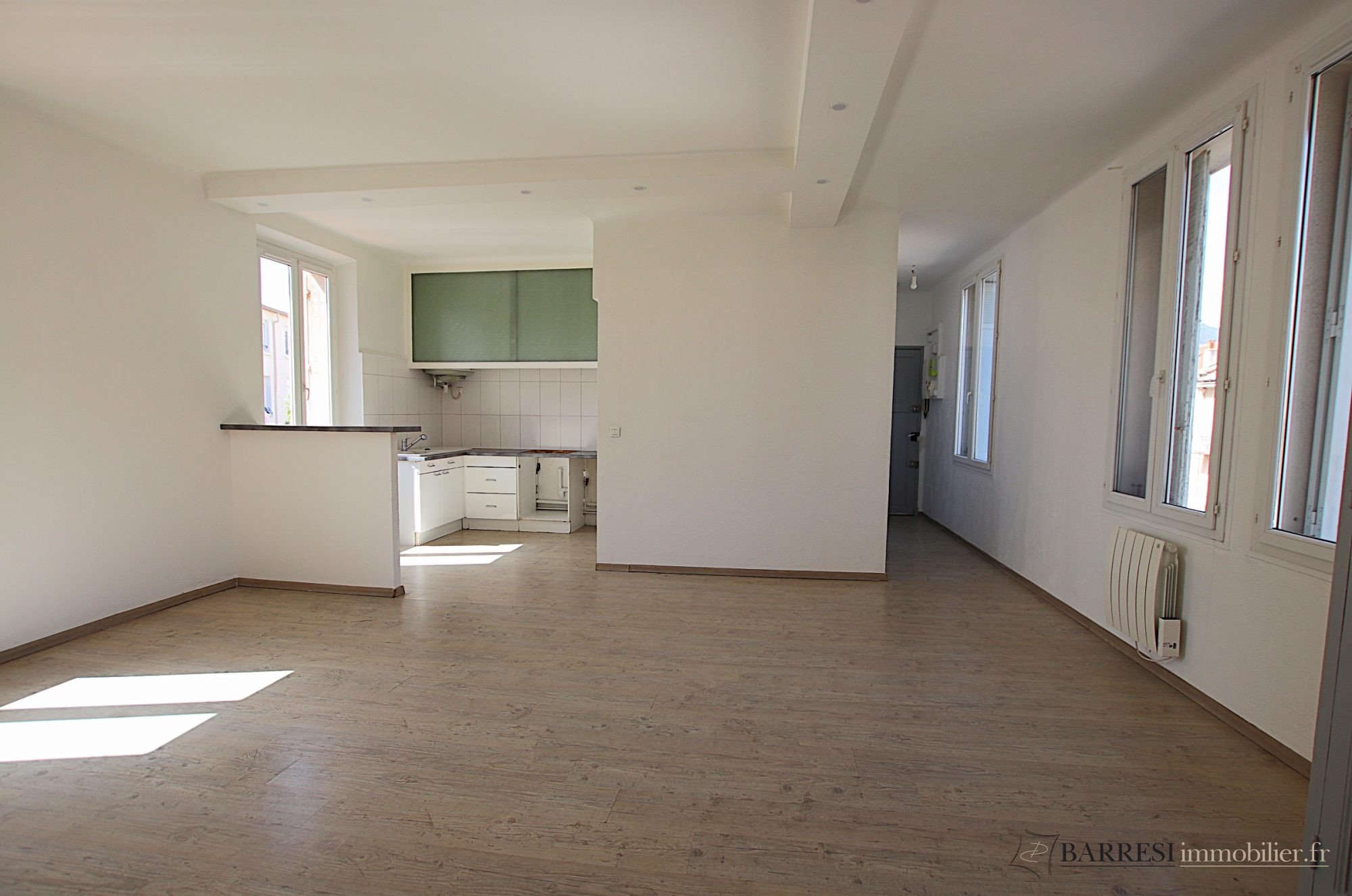 Agence immobilière de BARRESI IMMOBILIER 