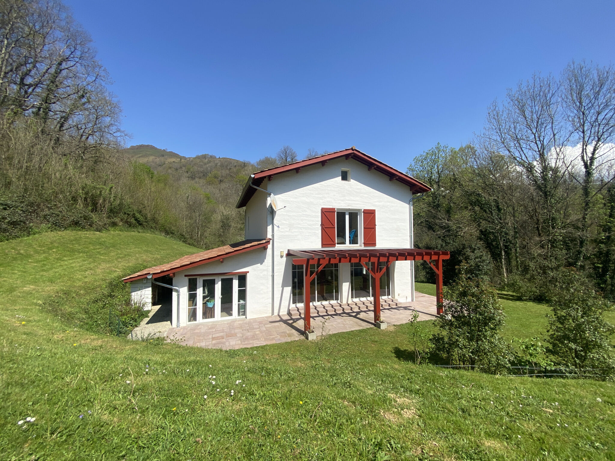 Agence immobilière de ETCHEGOYEN Marie