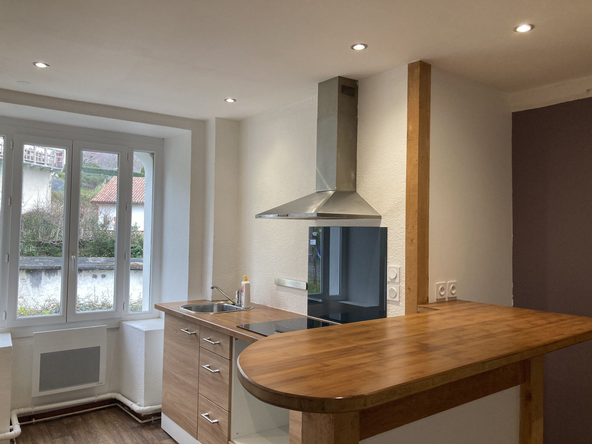 Agence immobilière de ETCHEGOYEN Marie