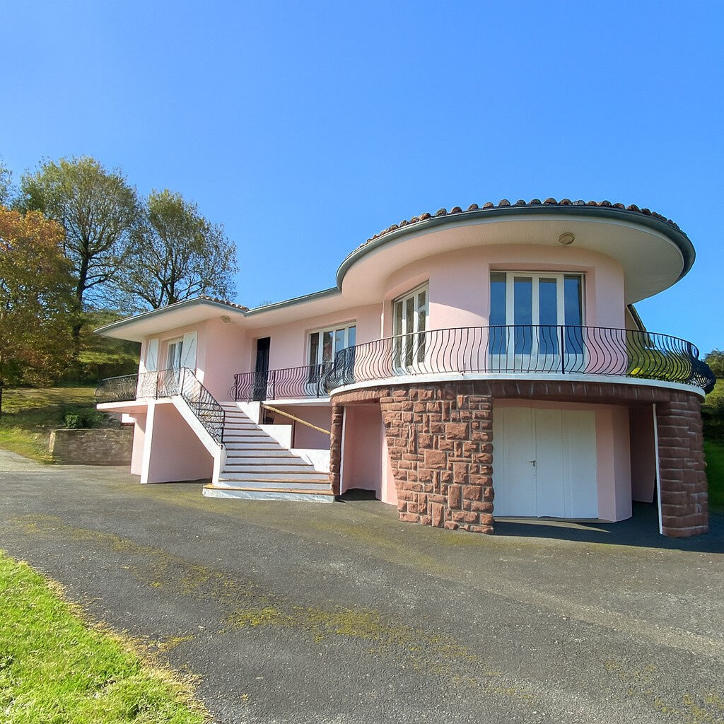 Agence immobilière de ETCHEGOYEN Marie