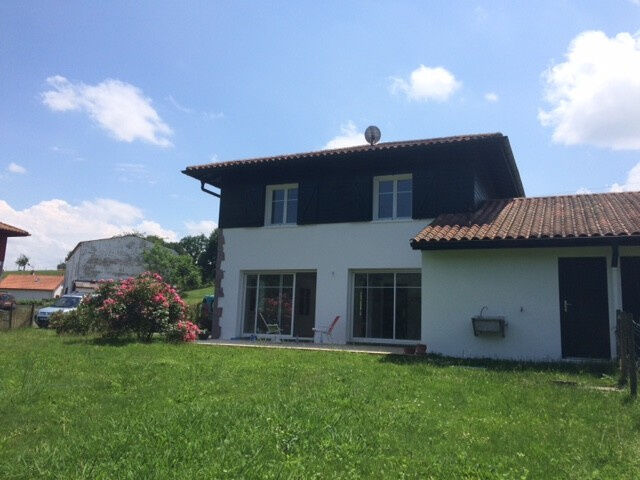 Agence immobilière de ETCHEGOYEN Marie