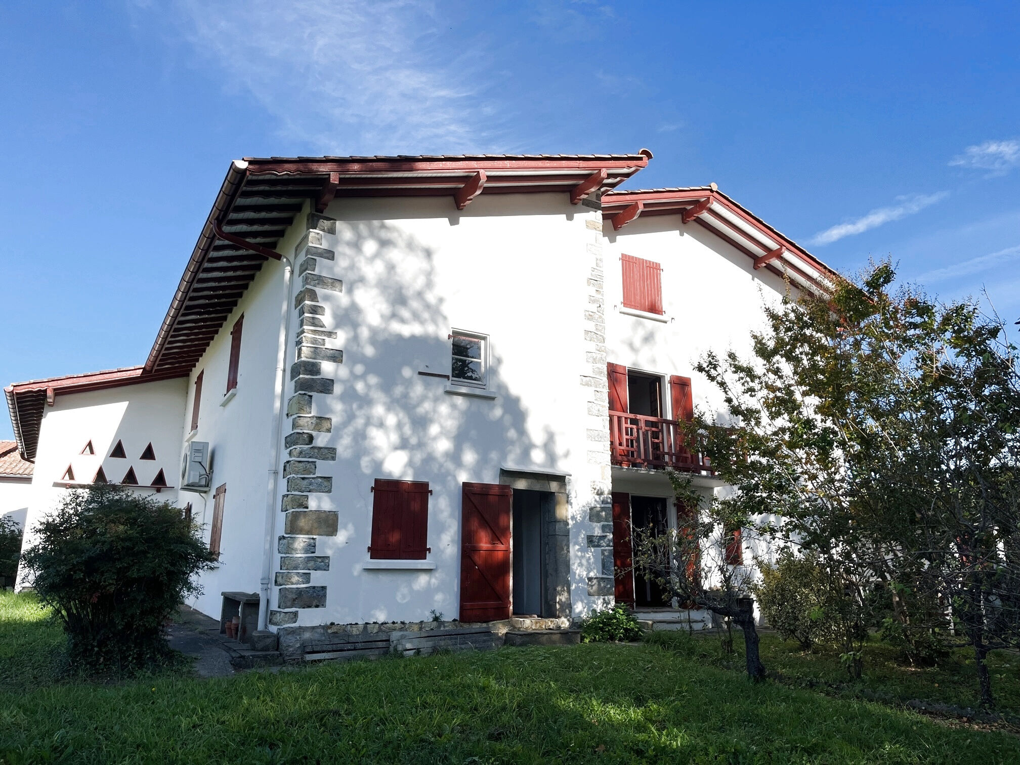 Agence immobilière de ETCHEGOYEN Marie