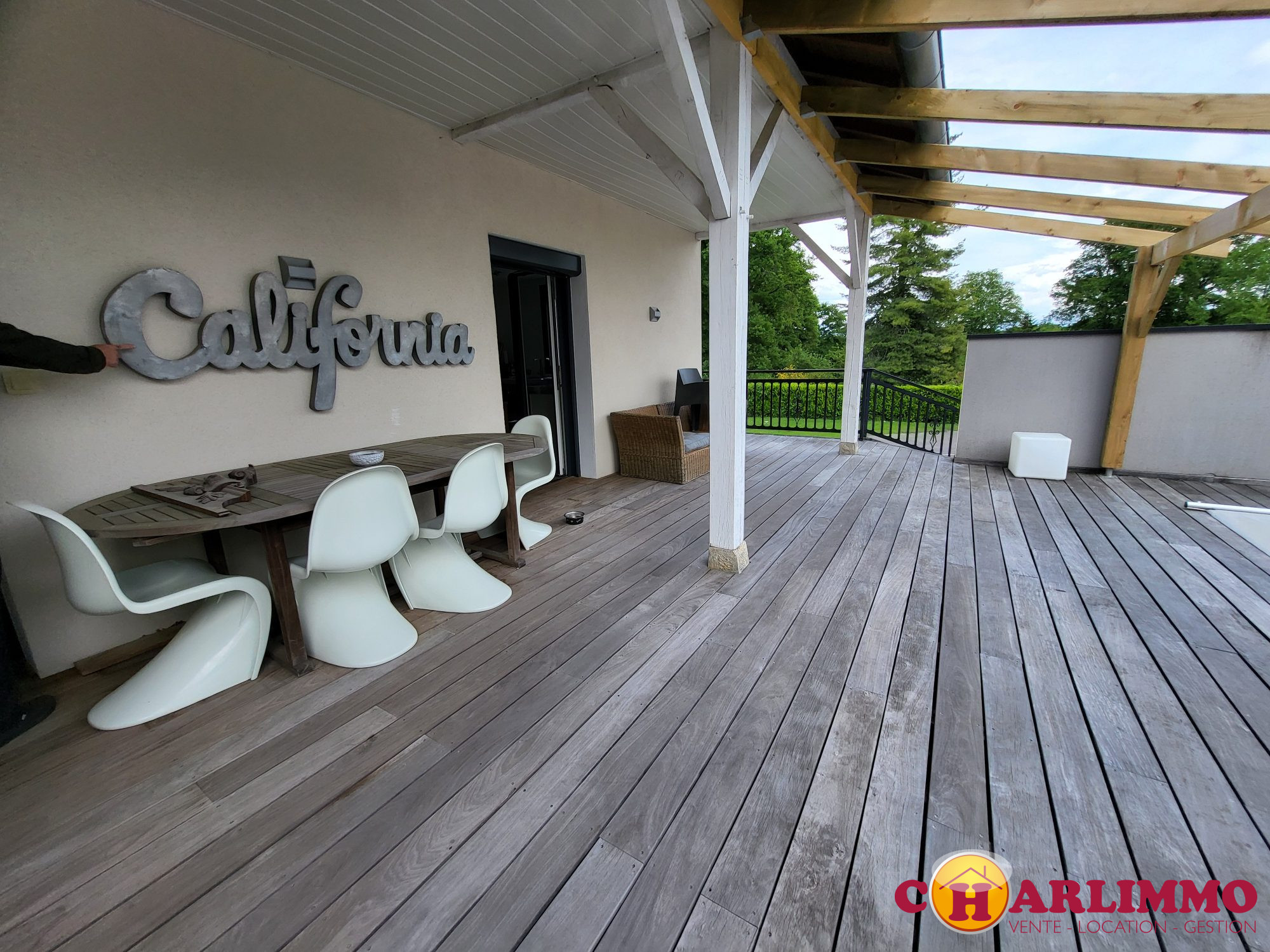 Agence immobilière de charlimmo