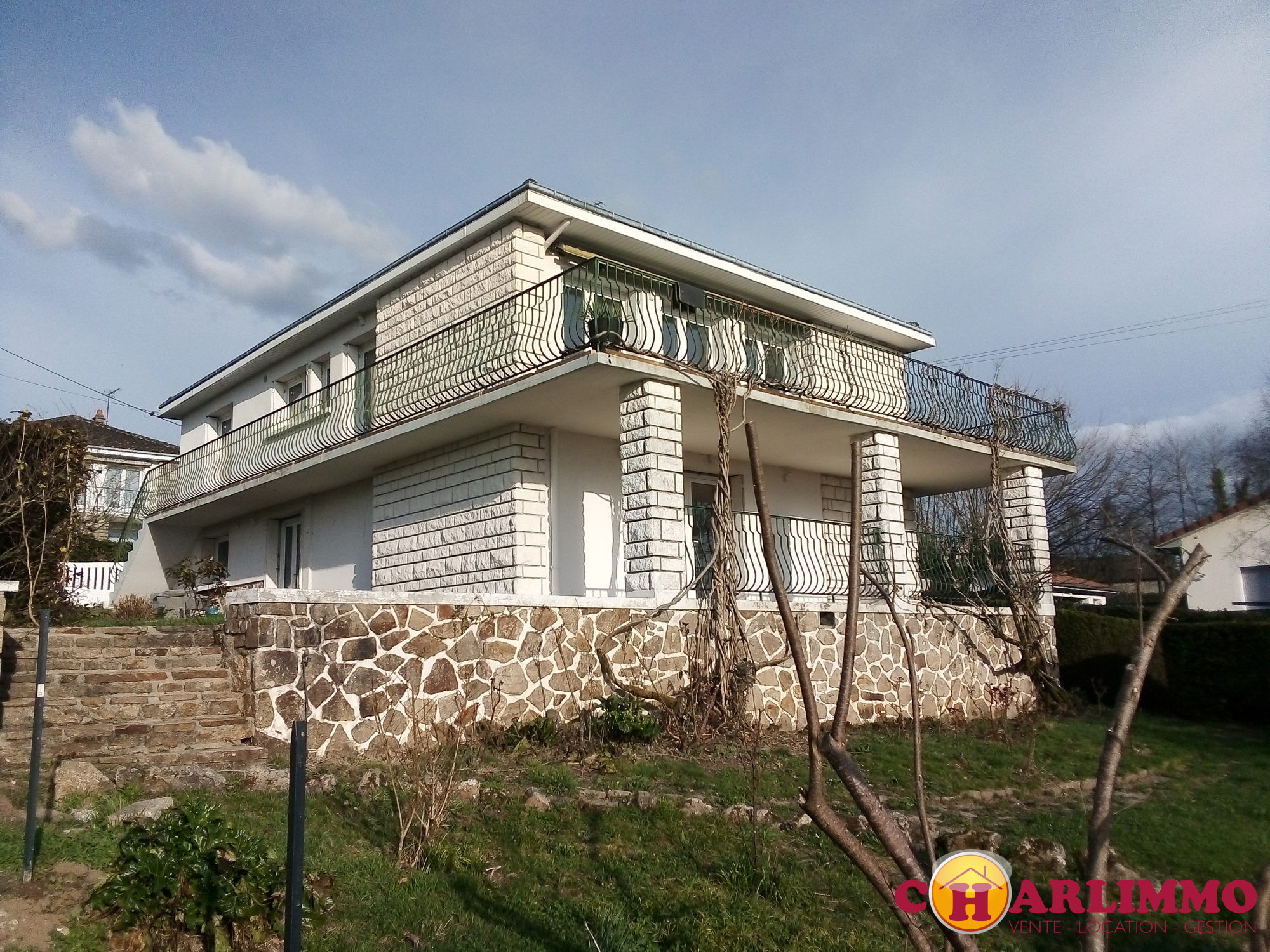 Agence immobilière de charlimmo