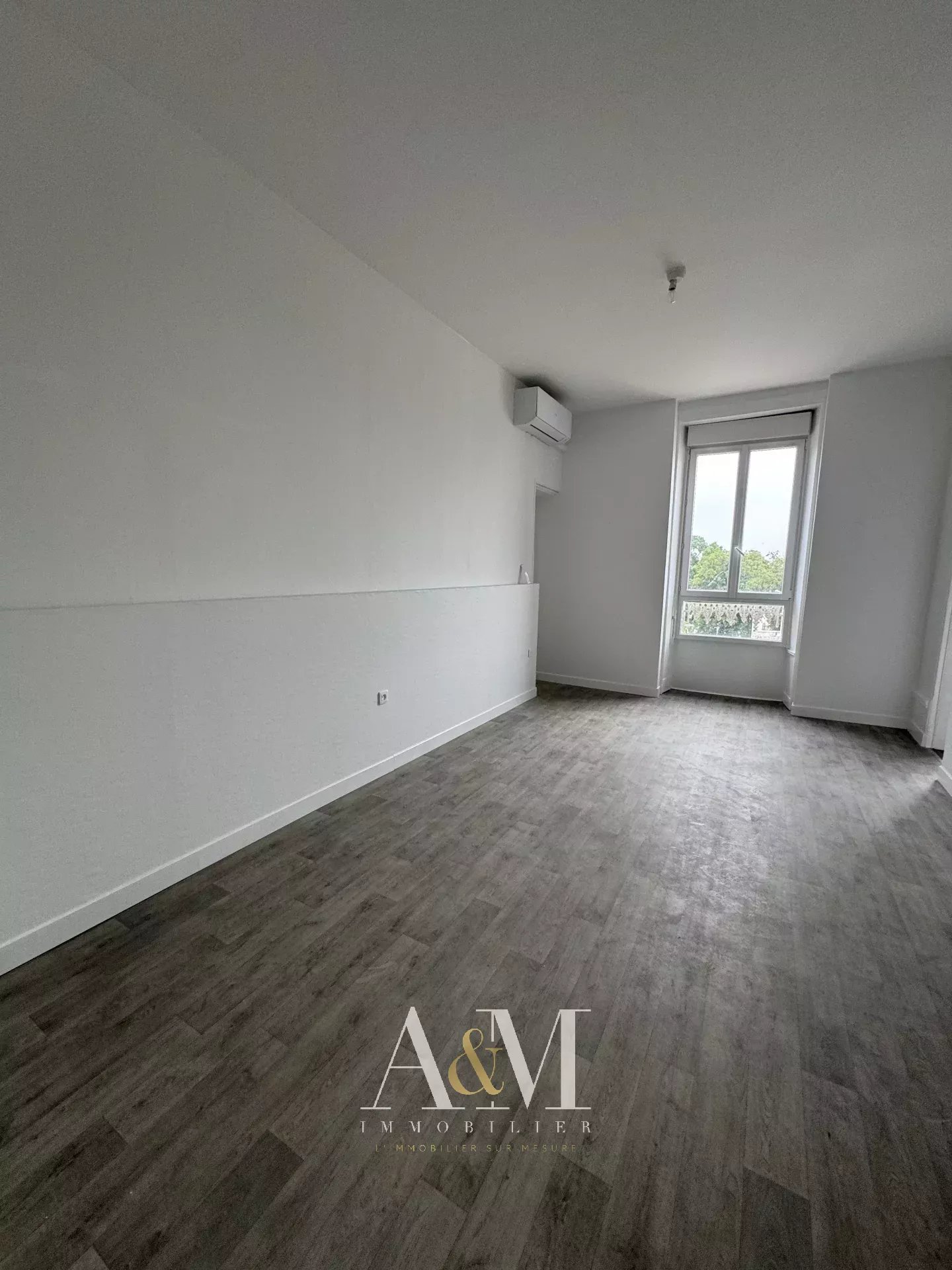 Agence immobilière de Emmanuelle CAILLAUD SLEMBROUCK