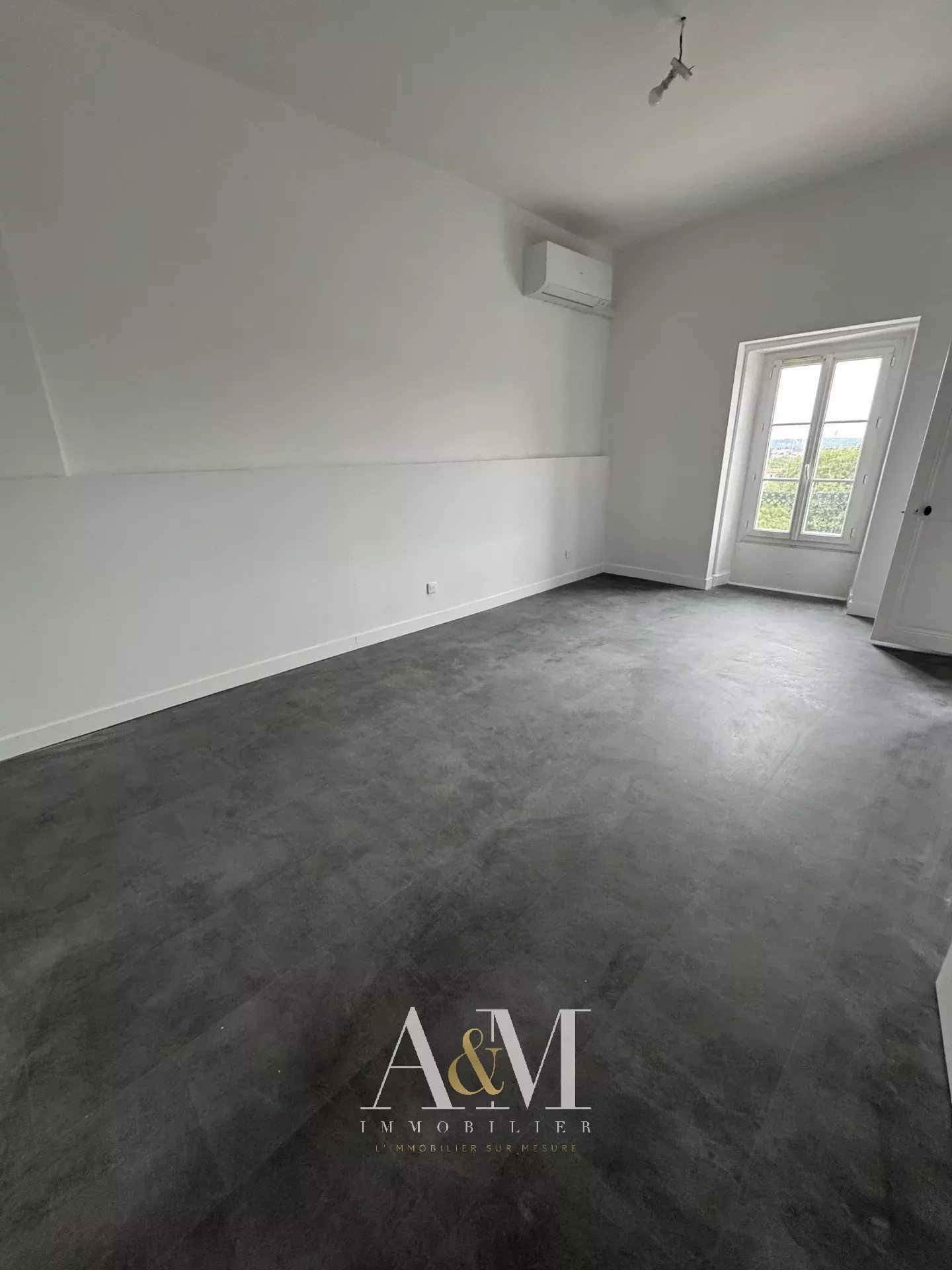 Agence immobilière de Emmanuelle CAILLAUD SLEMBROUCK