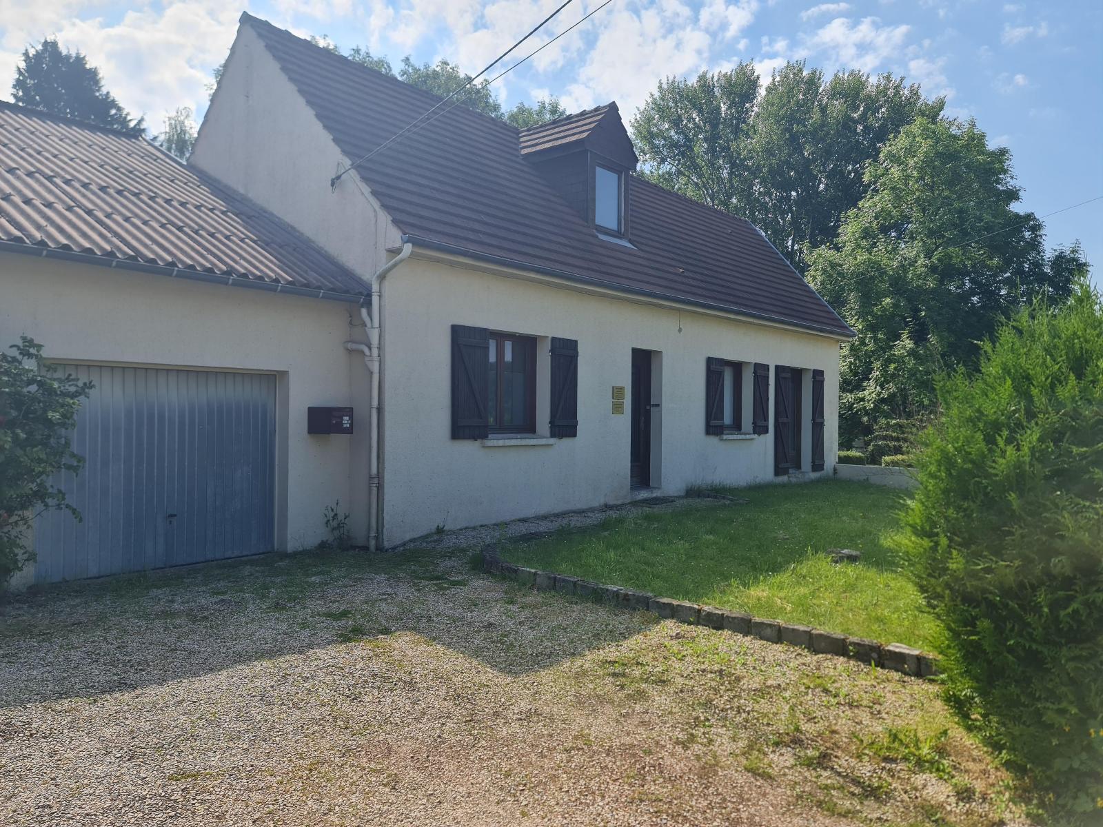Agence immobilière de SAS LUCE DE LANCIVAL