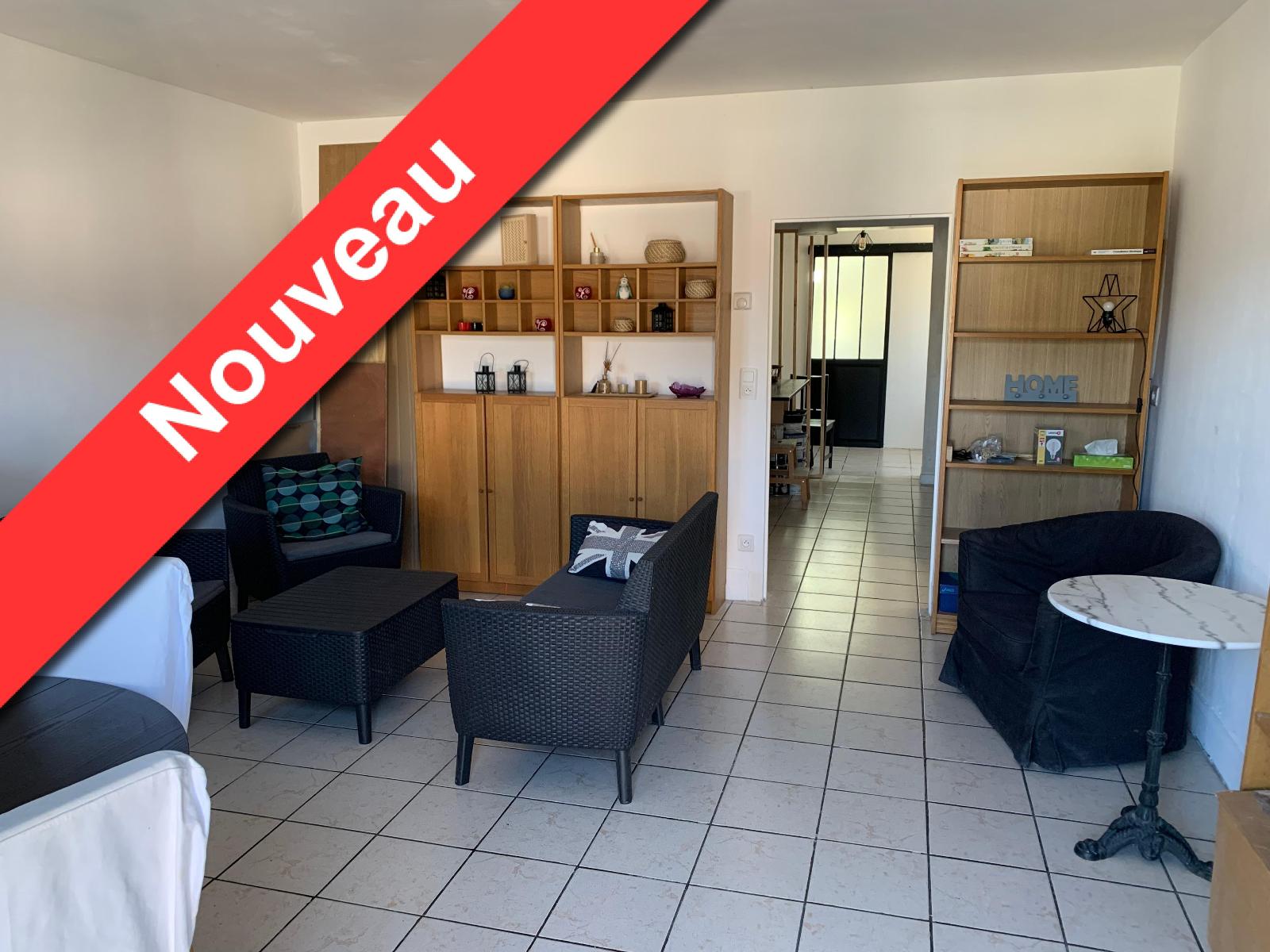 Agence immobilière de SAS LUCE DE LANCIVAL