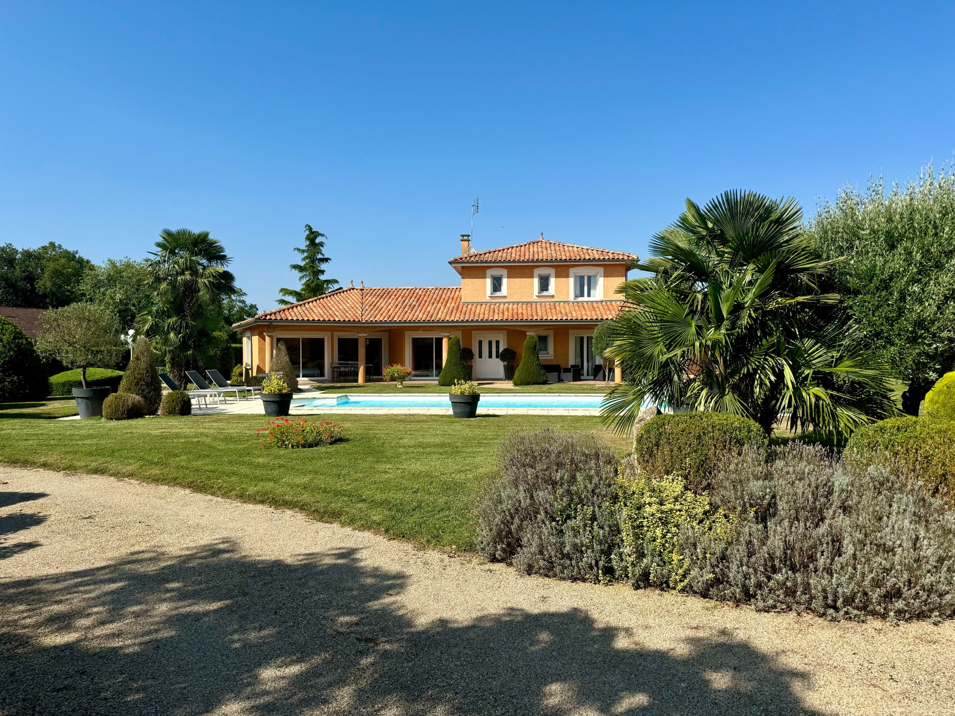 Agence immobilière de Pierre-Olivier NEYRAUD