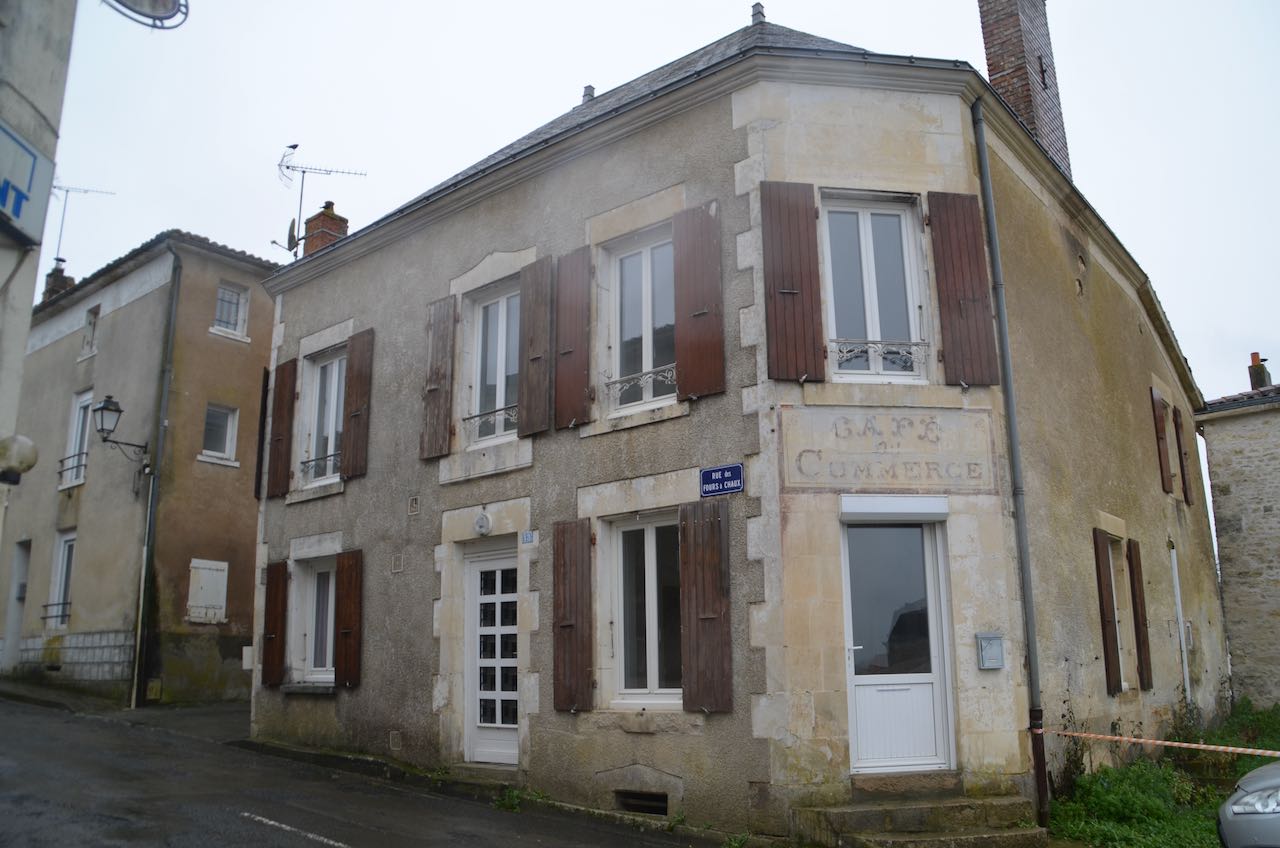 Immeuble avec 2 logements dont 1 loué