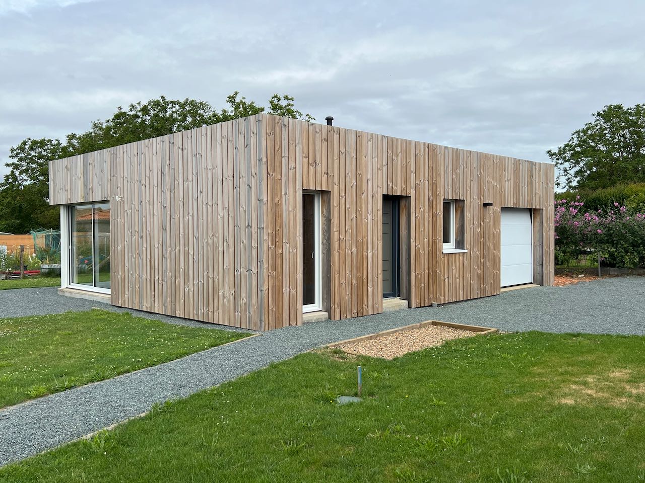 Charmant plain-pied contemporain de 2022 ? Ossature bois - LA REORTHE 85210