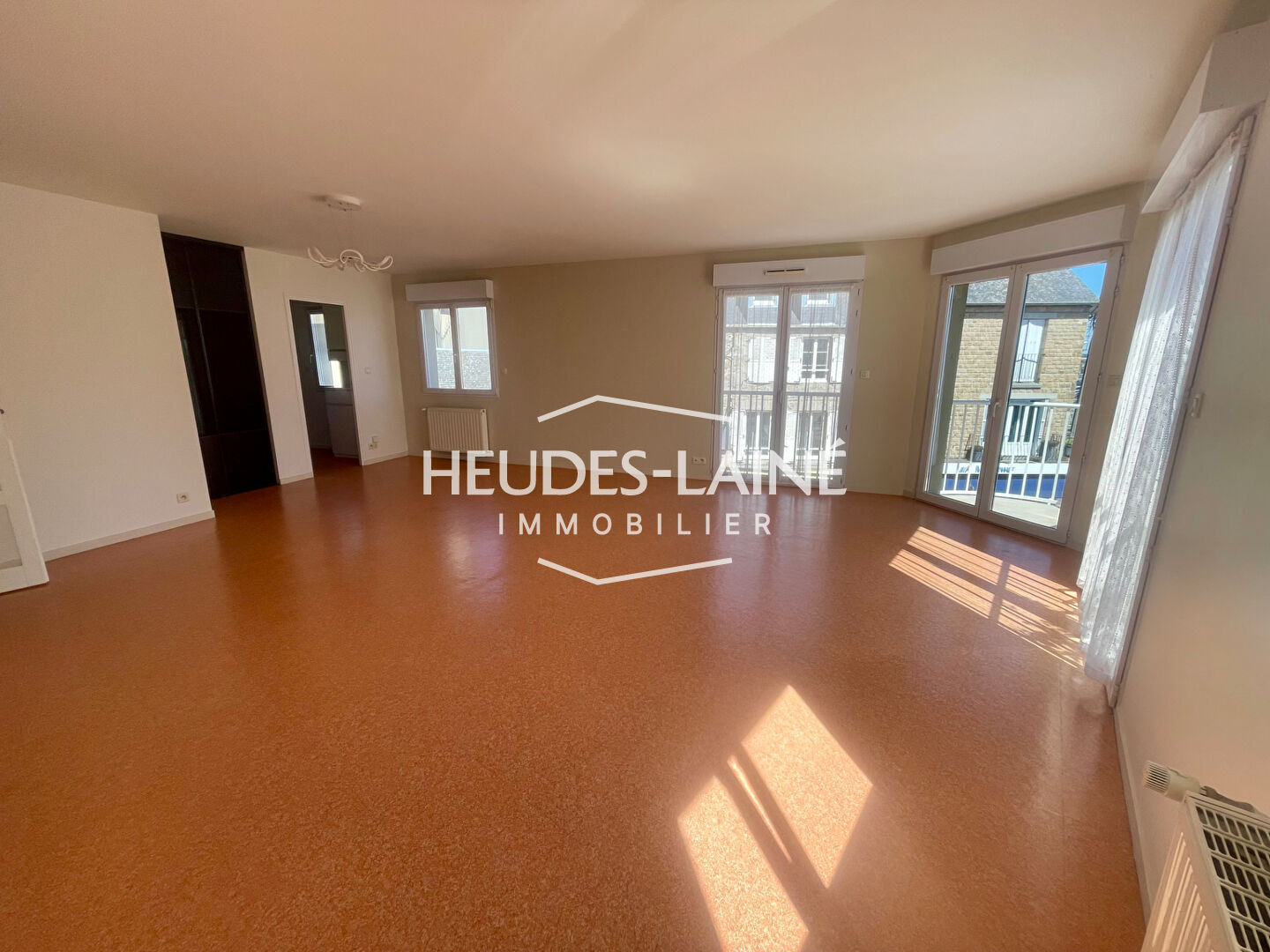 Agence immobilière de HEUDES LAINE