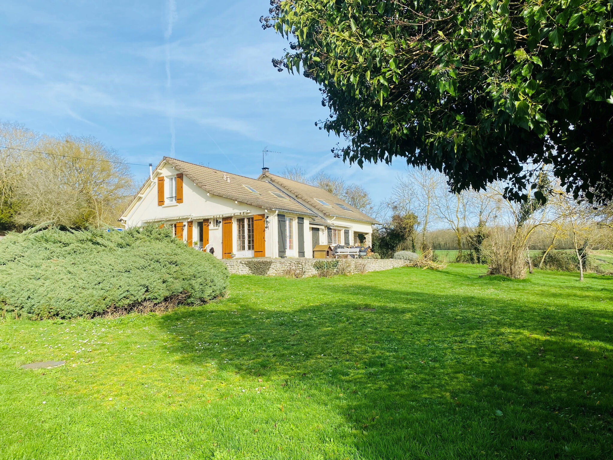 Agence immobilière de ORGERUS IMMOBILIER
