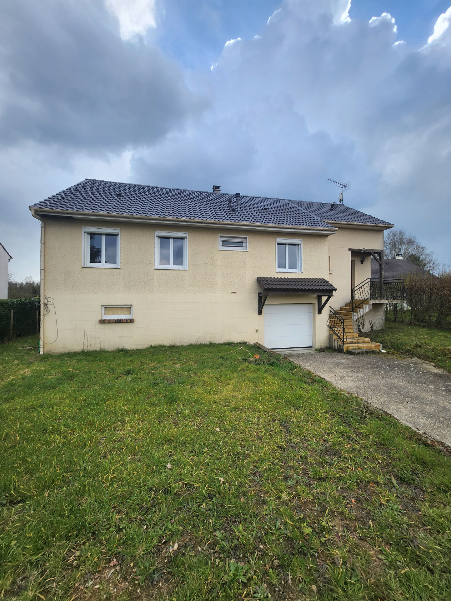 Agence immobilière de ORGERUS IMMOBILIER