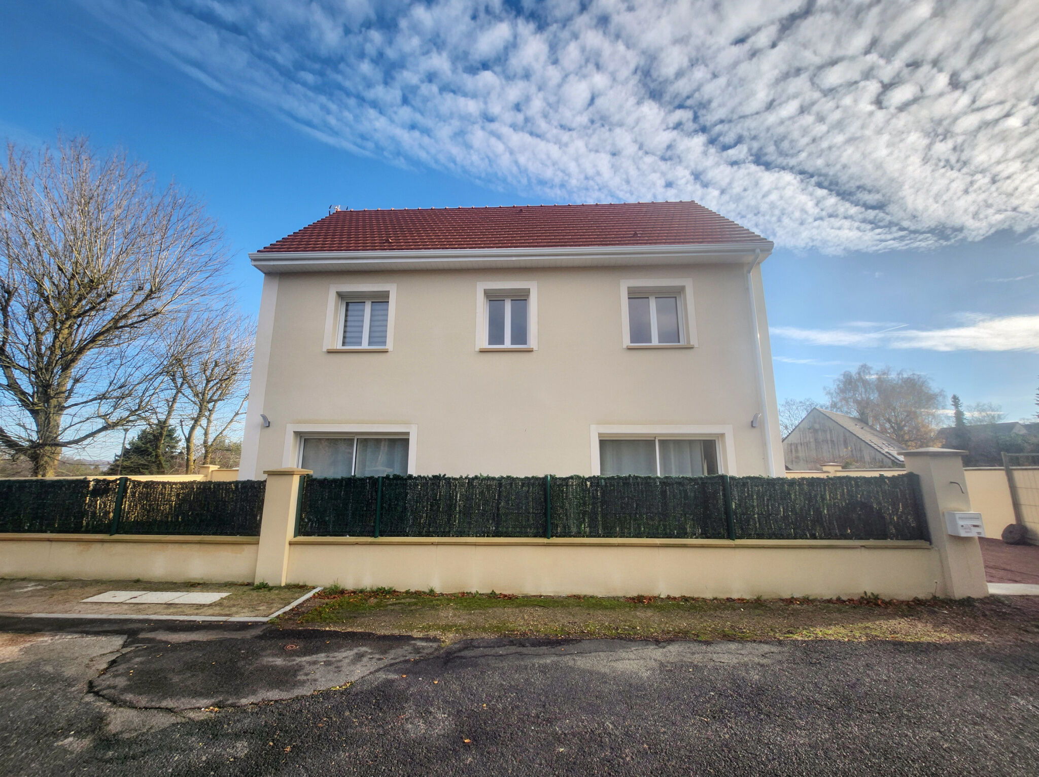 Agence immobilière de ORGERUS IMMOBILIER