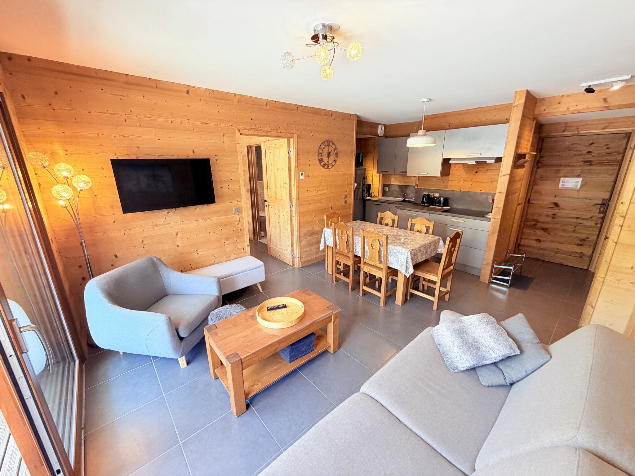 Agence immobilière de BELOT-COVAREL Célestin